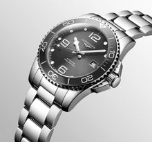 Load image into Gallery viewer, Longines Hydroconquest 41mm L3.781.4.76.6