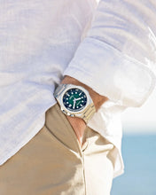 Charger l'image dans la galerie, CITIZEN Mens Premier Automatics Series8 890 Silver-Tone Stainless Steel Case, Silver-Tone Stainless Steel Bracelet, Green Dial, WR 0200M
