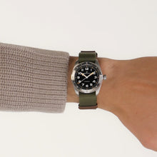 Load image into Gallery viewer, Khaki Field Expedition Auto - H70225931