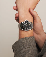 Load image into Gallery viewer, Longines Hydroconquest GMT L3.790.4.56.6 - Moments Watches & Jewelry