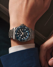 Load image into Gallery viewer, Longines Hydroconquest GMT L3.790.4.96.6 - Moments Watches & Jewelry