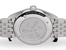 Charger l'image dans la galerie, Golden Horse 1957 Limited Edition R33930203