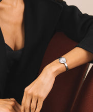 Load image into Gallery viewer, MUSEUM BANGLE - 0608070

