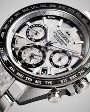 Charger l'image dans la galerie, CITIZEN Mens Premier Eco-Drive ATTESA Platinum Shine Super Titanium™ / Satellite Timekeeping Silver-Tone Super Titanium with Platinum DLC Coating Case, Silver-Tone Super Titanium with Platinum DLC Coating Bracelet, Silver-Tone Dial, WR 0100M
