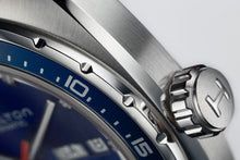 Charger l&#39;image dans la galerie, HAMILTON AMERICAN CLASSIC PAN EUROP DAY DATE AUTO 42MM H35405741
