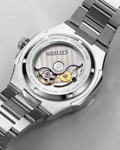 Charger l'image dans la galerie, CITIZEN Mens Premier Automatics Series8 880 GMT Silver-Tone Stainless Steel Case, Silver-Tone Stainless Steel Bracelet, Navy Dial, WR 0100M
