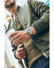 Charger l'image dans la galerie, CITIZEN Mens Premier Automatics Series8 880 GMT Silver-Tone Stainless Steel Case, Silver-Tone Stainless Steel Bracelet, Black Dial, WR 0100M
