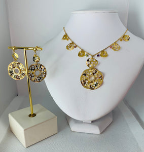 Demi-ensemble fantaisie en or jaune 18 carats (collier/boucles d'oreilles)